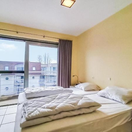 Nice Apartment In Bredene With Kitchen Εξωτερικό φωτογραφία
